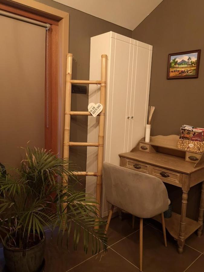 Het Filipijns Slaaphuisje Hooglede Extérieur photo